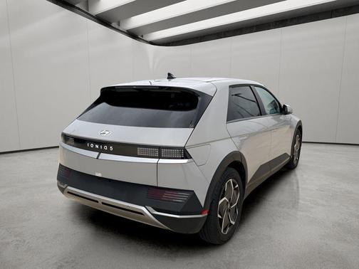 Cyber Gray 2024 Hyundai IONIQ 5 SEL
