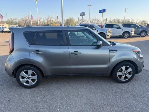 2019 Kia Soul Base