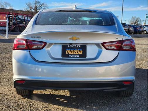 2021 Chevrolet Malibu FWD LT