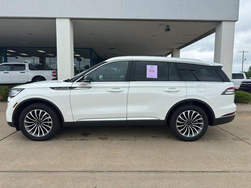 PRISTINE WHITE MET 3C 2023 Lincoln Aviator Reserve AWD