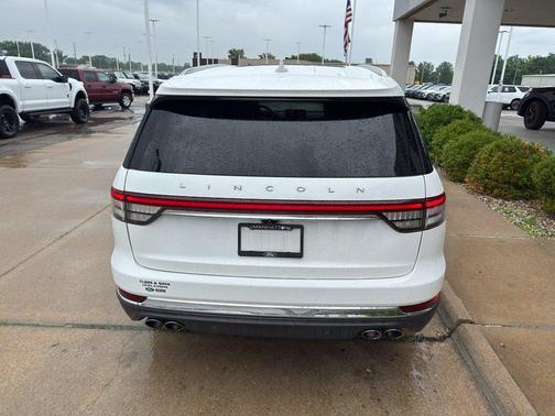 PRISTINE WHITE MET 3C 2023 Lincoln Aviator Reserve AWD