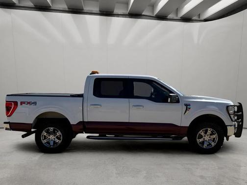 OXFORD WHITE 2021 Ford F-150 XLT