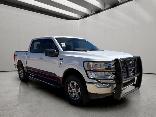 OXFORD WHITE 2021 Ford F-150 XLT