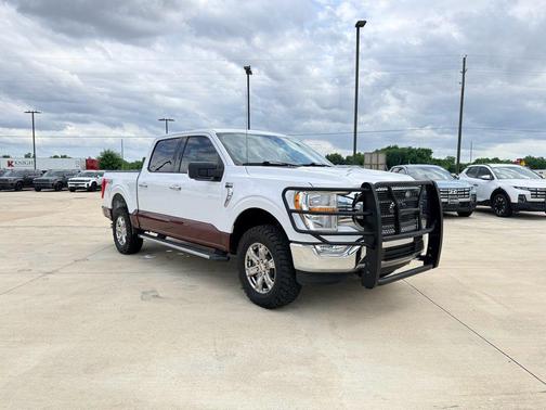 OXFORD WHITE 2021 Ford F-150 XLT