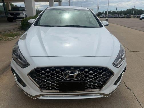 Quartz White Pearl 2019 Hyundai SONATA SEL