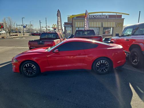 2018 Ford Mustang EcoBoost