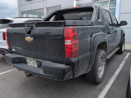Black 2008 Chevrolet Avalanche 1500 LT