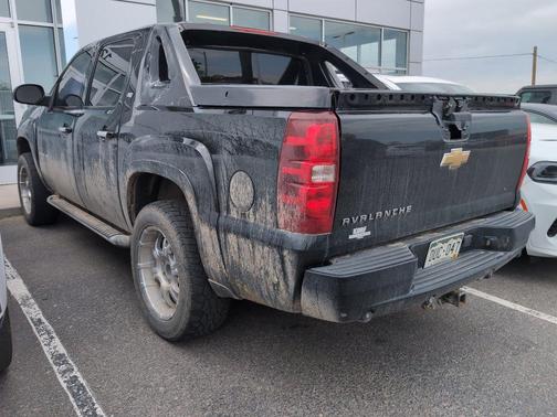 Black 2008 Chevrolet Avalanche 1500 LT