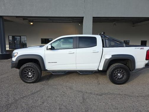 Summit White 2021 Chevrolet Colorado ZR2