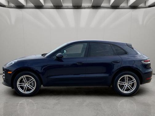 Blue 2019 Porsche Macan Macan