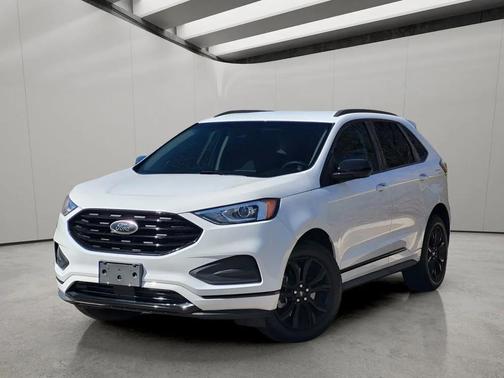 OXFORD WHITE 2022 Ford Edge SE