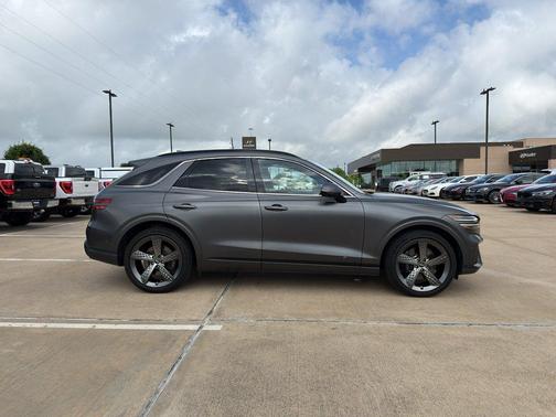 Melbourne Gray 2023 Genesis GV70 2.5T AWD