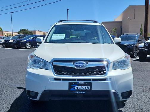 Crystal White Pearl 2016 Subaru Forester 2.5i Limited