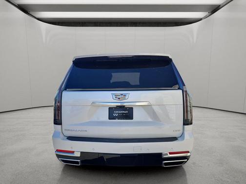 2025 Cadillac Escalade ESV Premium Luxury