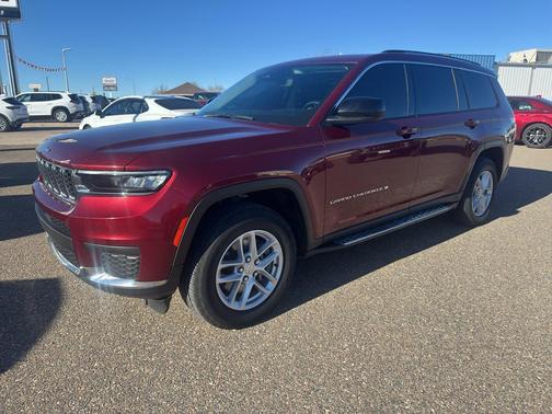 2022 Jeep Grand Cherokee L Laredo