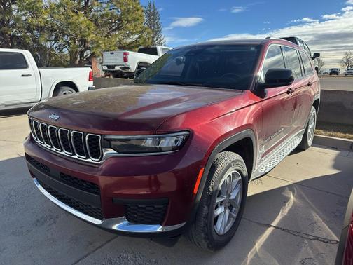 2022 Jeep Grand Cherokee L Laredo