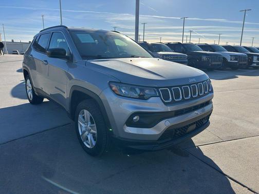 2022 Jeep Compass Latitude