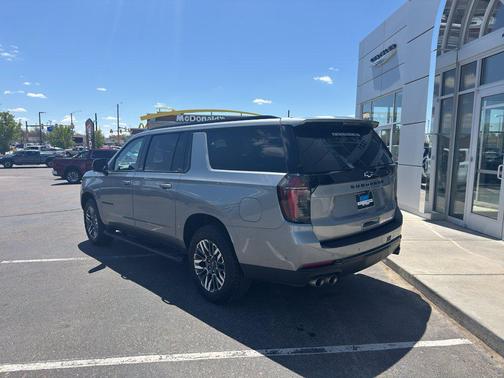 Sterling Gray Metallic 2025 Chevrolet Suburban 4WD Z71