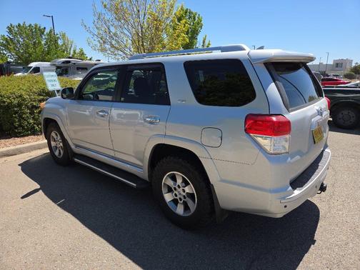 Classic Silver Metallic 2013 Toyota 4Runner SR5