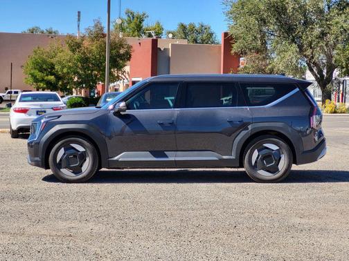 2024 Kia EV9 Wind