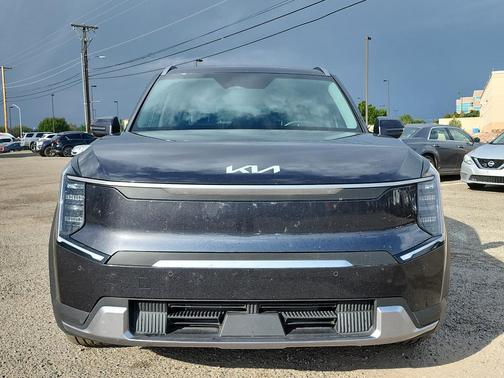 2024 Kia EV9 Wind