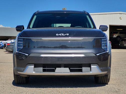 2024 Kia EV9 Wind