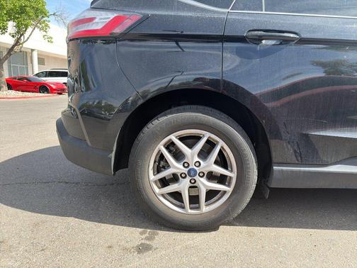 AGATE BLACK METALLIC 2022 Ford Edge SEL