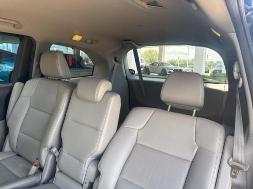 Crystal Black Pearl 2016 Honda Odyssey EX-L