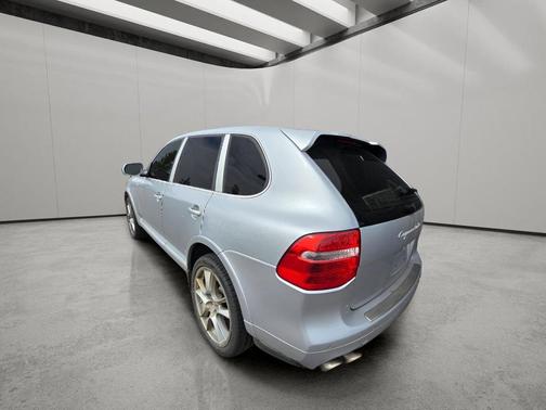 Meteor Gray Metallic 2008 Porsche Cayenne Turbo