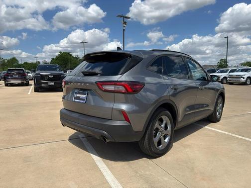 CARBONIZED GRAY METALLIC 2025 Ford Escape ST-Line