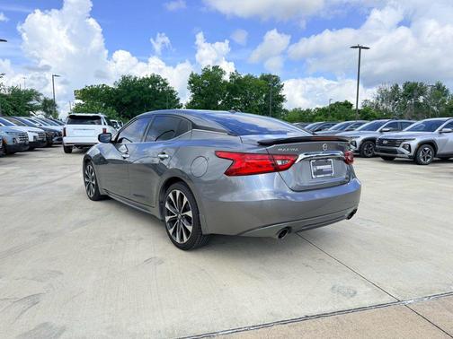 Gun Metallic 2016 Nissan Maxima 3.5 SR