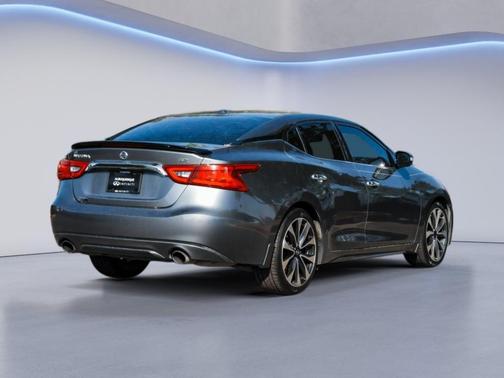 Gun Metallic 2016 Nissan Maxima 3.5 SR