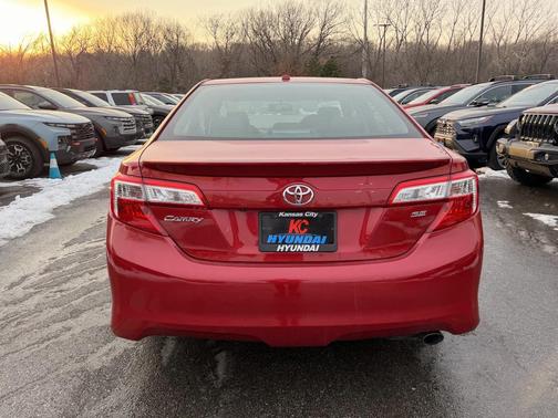 2014 Toyota Camry SE