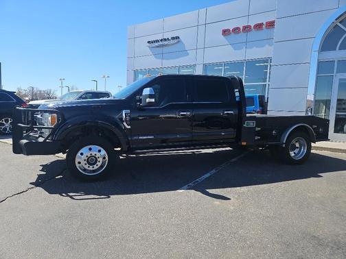 SHADOW BLACK 2017 Ford F-450 Platinum
