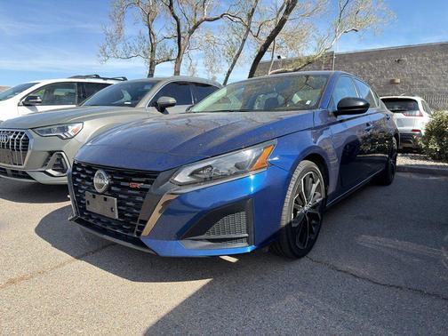 2024 Nissan Altima SR FWD