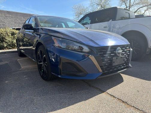 2024 Nissan Altima SR FWD