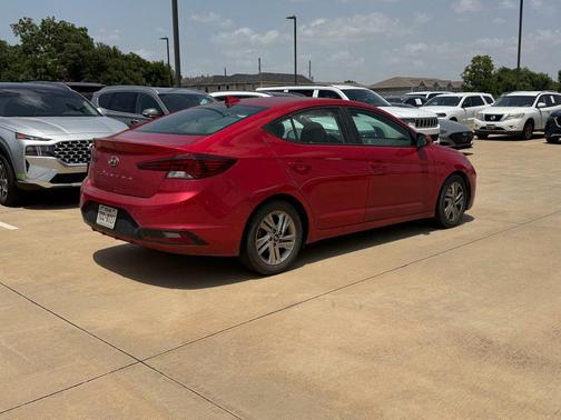 Calypso Red 2020 Hyundai ELANTRA SEL