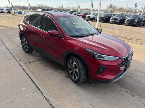 2024 Ford Escape Platinum