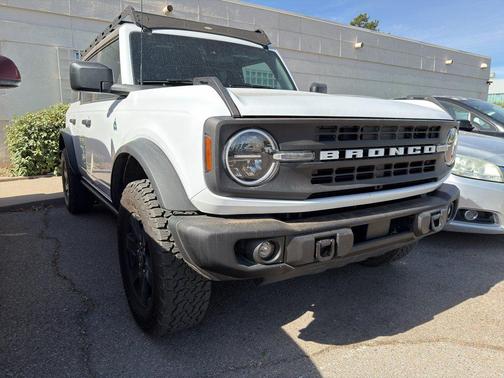 OXFORD WHITE 2024 Ford Bronco Black Diamond