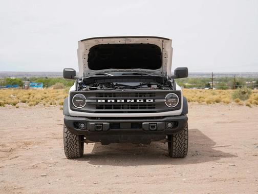 OXFORD WHITE 2024 Ford Bronco Black Diamond