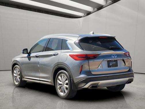 2021 INFINITI QX50 LUXE AWD