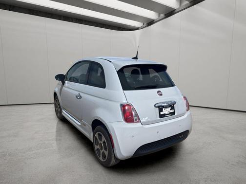 Grigio Cenre 2017 FIAT 500e Battery Electric