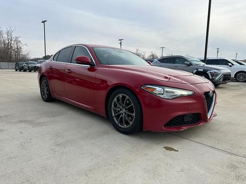 2020 Alfa Romeo Giulia Base