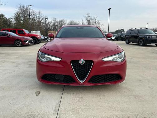 2020 Alfa Romeo Giulia Base