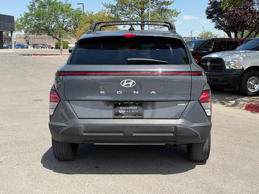 Ecotronic Gray Pearl 2024 Hyundai KONA SEL