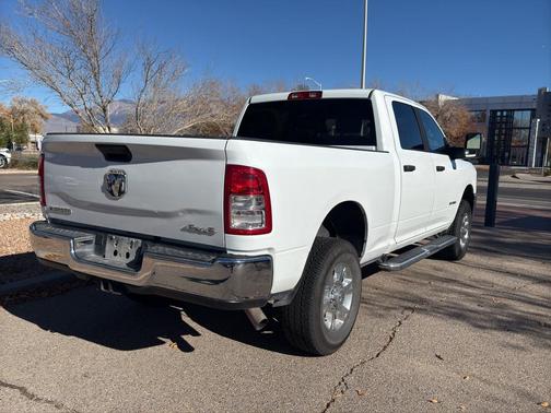 2024 RAM 2500 Big Horn Crew Cab 4x4 6'4' Box