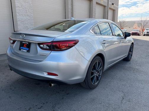 2016 Mazda Mazda6 i Grand Touring