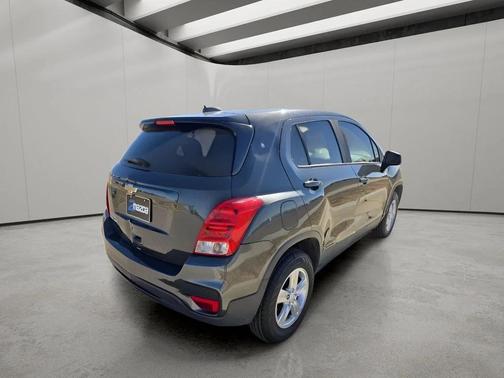 Nightfall Gray Metallic 2020 Chevrolet Trax LS