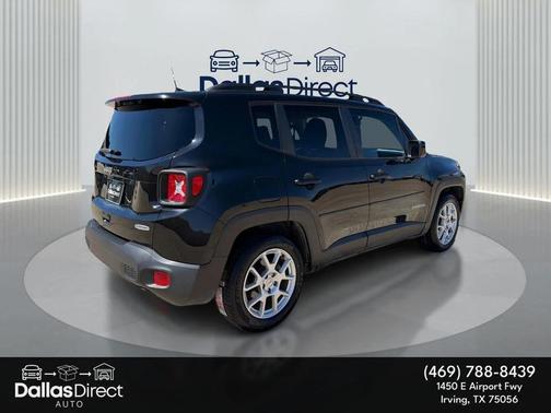 Black Clearcoat 2019 Jeep Renegade Latitude