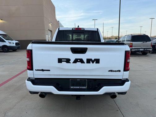 2025 RAM 1500 Lone Star